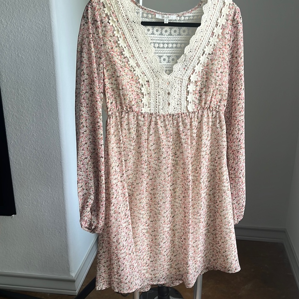 Miss Me Pink Floral Dress with Lace Details